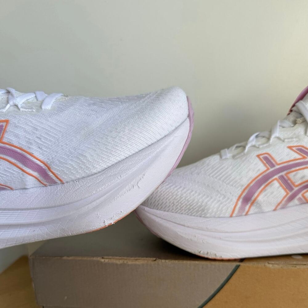 Asics Gel Nimbus 27 ‘White Light Ube’ Women Running Sneakers - SZ 10 .5 Wide - Picture 8 of 13